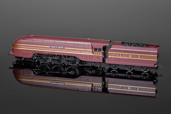 Hornby Model Railways "Duchess Hamilton" LMS Streamlined Coronation Class Locomotive R3101-3230