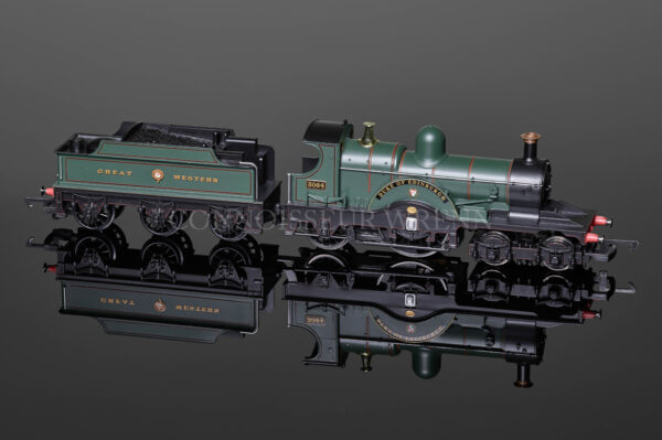Hornby Model Railways "Duke Edinburgh" GWR DEAN 4-2-2 SUPER DETAIL Locomotive R2828-0