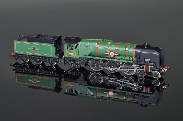 Wrenn W2238 "Clan Line" BR Green 35028 4-6-2 Rebuilt Bulleid Pacific Locomotive-0