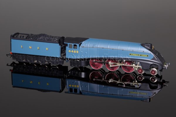 Wrenn W2295M2 "Dominion of Canada" 4489 LNER Garter Blue Class A4 Pacific -0