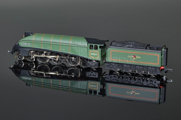 Wrenn W2211/A "Silver Link 60014" A4 Class BR Green Livery Locomotive.-2405
