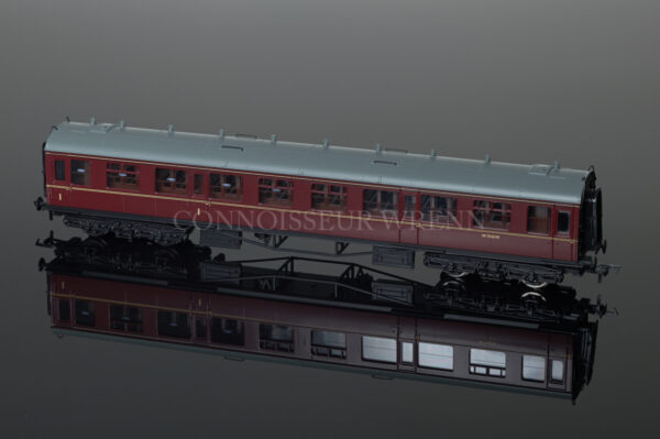 Bachmann Branch-Line Model Railways BR Maroon Collett Composite Coach 34-151-1747