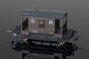 Wrenn S R Brown 20T Guards Van running no. 32831 model reference W5038-0
