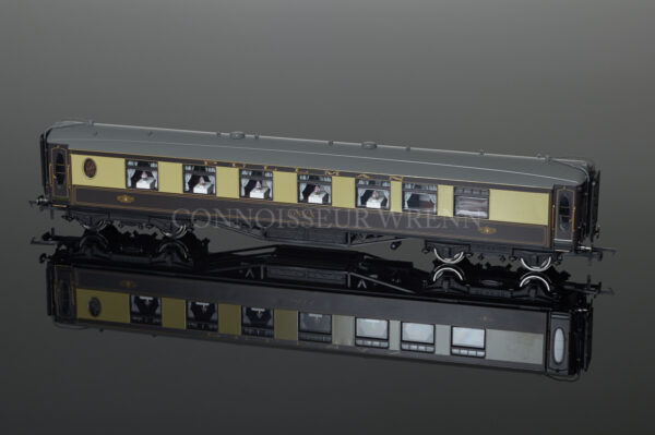 Hornby Model Railways Pullman 1st Class Parlour Car "ONYX" R4483-1802