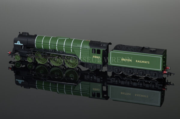 Hornby Model Railways "TORNADO 60163" A1 4-6-2 Pacific Class BR Green Locomotive R3060-1848