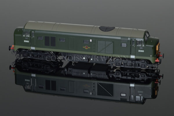 Heljan Railways 00 gauge Class 23 BR GREEN BABY DELTIC D5900 Loco DCC model 2300-1731