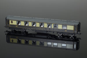 Hornby Model Railways 3rd Class Kitchen Car, Car no.171 R4429-0