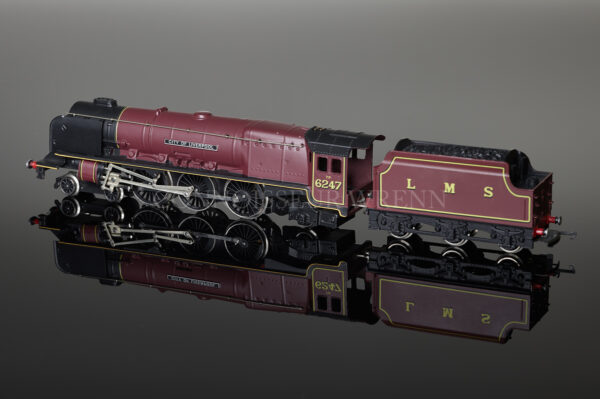 Wrenn"City of Liverpool EXTENDED LINING 6247" Duchess Class 8P 4-6-2 LMS Maroon W2242-2065