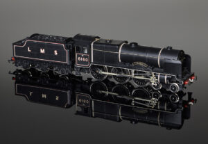 Wrenn “Queen Victoria's Rifleman 6160” Royal Scot Class 6P 4-6-0 LMS Black W2261/A-0