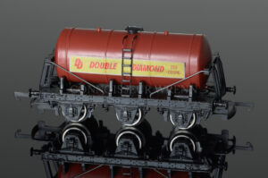Wrenn SIX WHEELED Tank Wagon "DOUBLE DIAMOND" Rolling Stock W5044-0