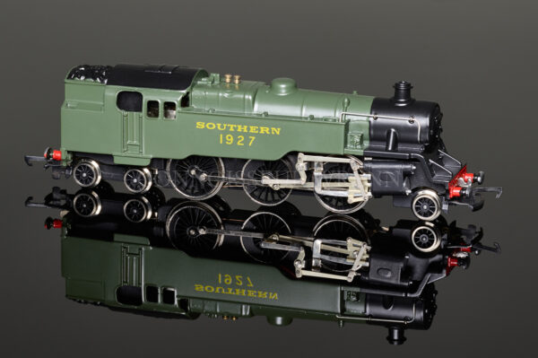 Wrenn "Southern Green" Standard Tank 2-6-4t running number 1927 Locomotive W2245-0