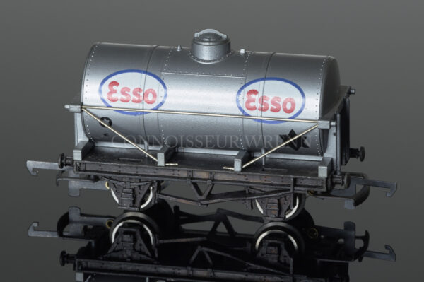 Wrenn Tank Wagon "Esso" Petroleum Company Rolling Stock P4 W5042-0