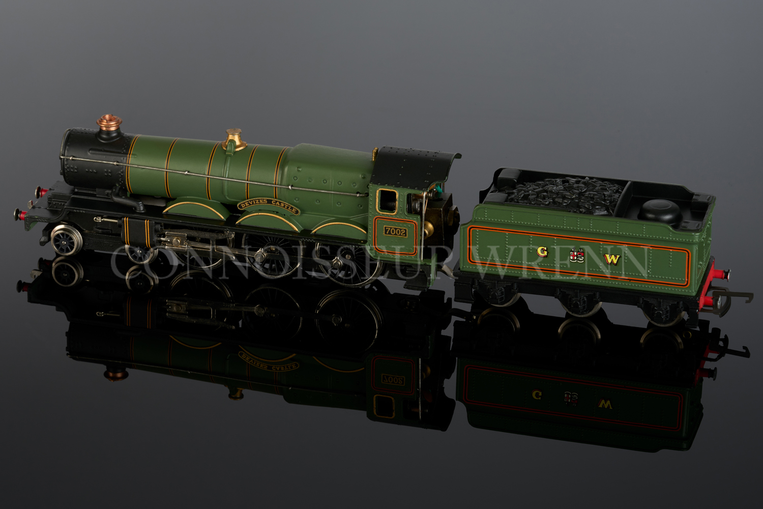 Wrenn P4 (1982-83) Great Western 4-6-0 Castle Class Devizes Castle 7002 W2222 - Image 2