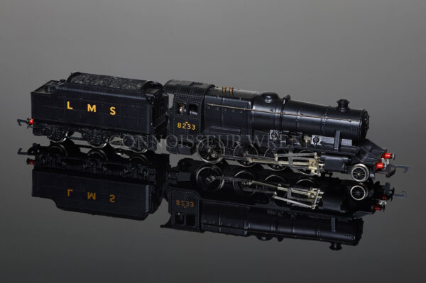 Wrenn P4 LMS WARTIME BLACK 8233 Class 8F 2-8-0 Freight W2225A-0