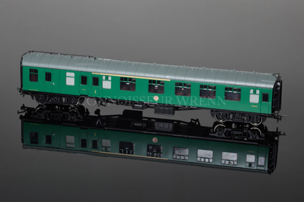 Bachmann Branch-Line Model Railways BR MK1 Brake/Corridor Composite BCK 39-228-2126