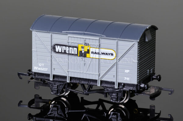 Wrenn RARE Ventilated Van "Wrenn Railways W145207" 12T W5100-2442