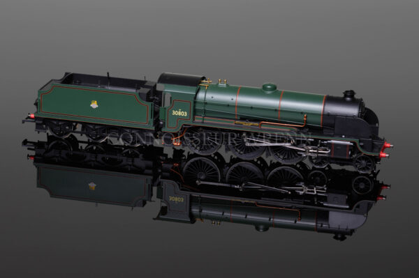 Hornby Model Railways "Harry Le Fise Lake" King Arthur Class N15 SUPER DETAIL Locomotive R2582-0