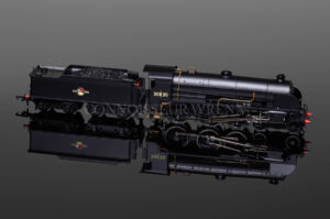 Hornby BR Late Crest 4-6-0 S15 Class Loco running no. 30830 model R3329-0