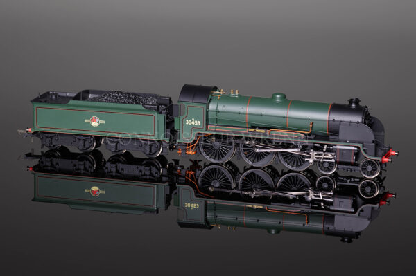 Hornby Model Railways "King Arthur 30453" Class N15 DCC READY Locomotive R2583-0