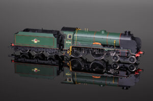 Hornby Model Railways "Winchester" Schools Class SUPER DETAIL Locomotive R2845-0