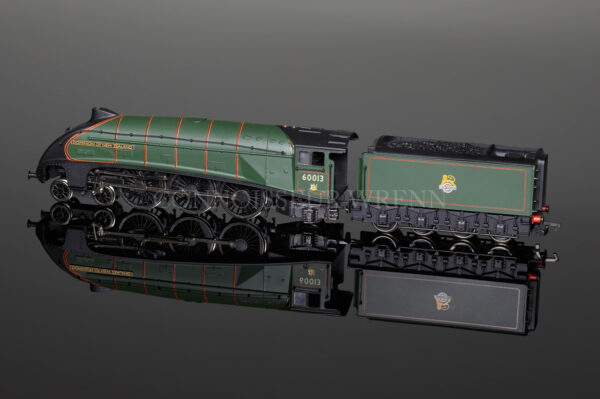 Bachmann A4 60013 "Dominion of New Zealand" BR Green model 31-955-3340
