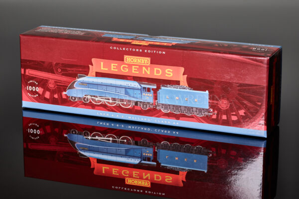 Hornby Collectors Edition "Legends A4 Pacific" Mallard Ref: R2973M-0