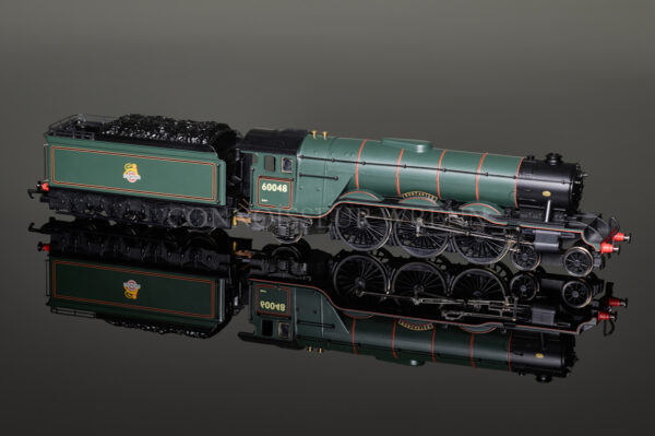 Hornby BR GREEN A3 DONCASTER 60048 LTD EDITION R2140-0