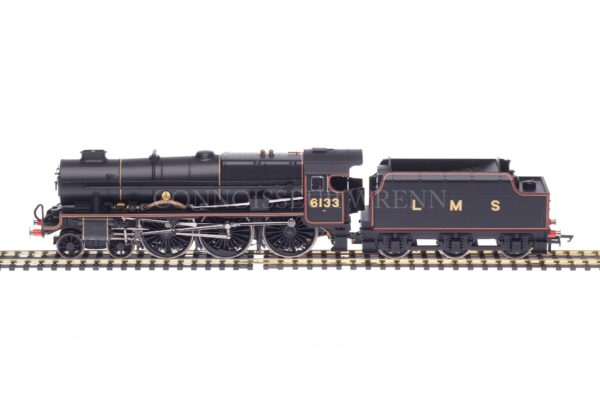 Hornby DCC READY Royal Scot 7P 4-6-0 "The Green Howards" 6133 model R2631-0