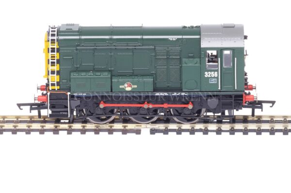 Hornby Class 08 "BR GREEN LIVERY" 3256 Diesel Electric Shunter model R2417-0