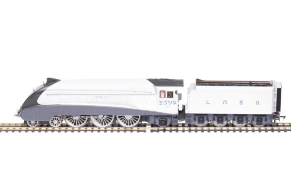 Hornby "SILVER JUBILEES" A4 Pacific Silver Link 2509 Limited Edition R3306-0