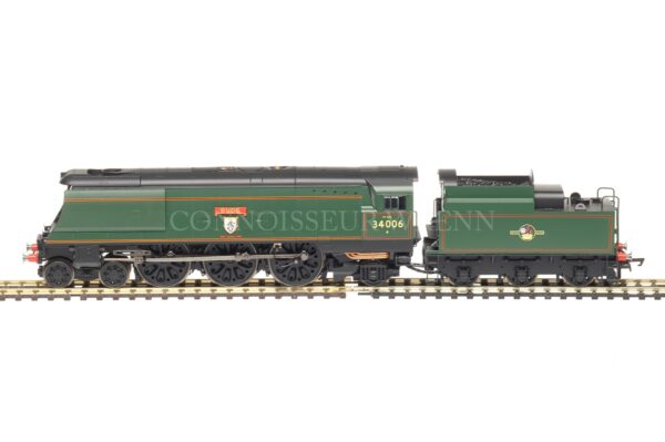 Hornby Model Railways BR Late Crest "Bude" 34006 West Country Class Loco R3310-0