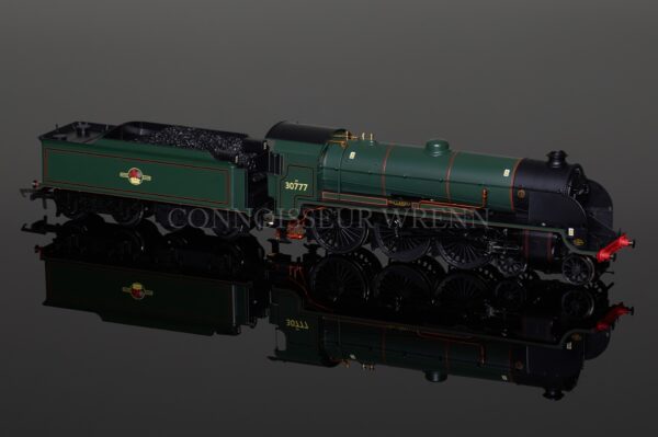 Hornby Model Railways "Sir Lamiel" King Arthur Class N15 SUPER DETAIL Locomotive R2638-0