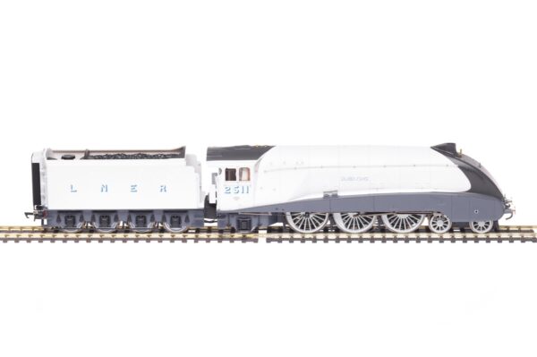 Hornby "SILVER JUBILEES" A4 Pacific Silver King 2511 Limited Edition R3308-4135