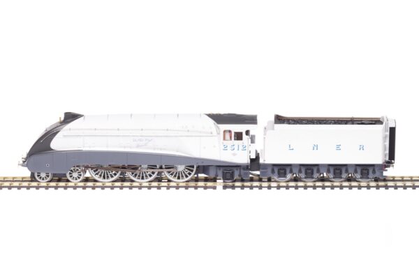Hornby "SILVER JUBILEES" A4 Pacific Silver Fox 2512 Limited Edition R3309-0