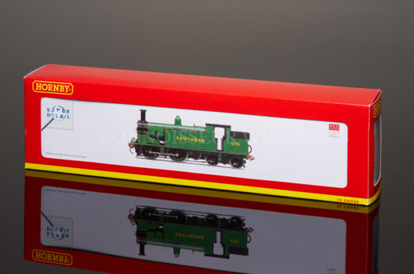 Hornby DCC Fitted Southern 0-4-4T Class M7 Locomotive 676 R2733X-0