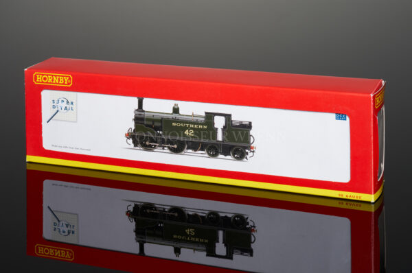 Hornby DCC Ready Southern 0-4-4T Class M7 Locomotive 42 R2840-0