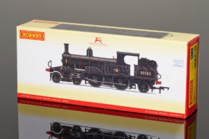 Hornby BR Lined Black Late Emblem Adams Radial 4-4-2t DCC READY R3334-0