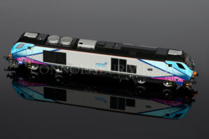 Dapol Railways Class 68 Diesel Electric TransPennine 68 019 Brutus 4D-022-014