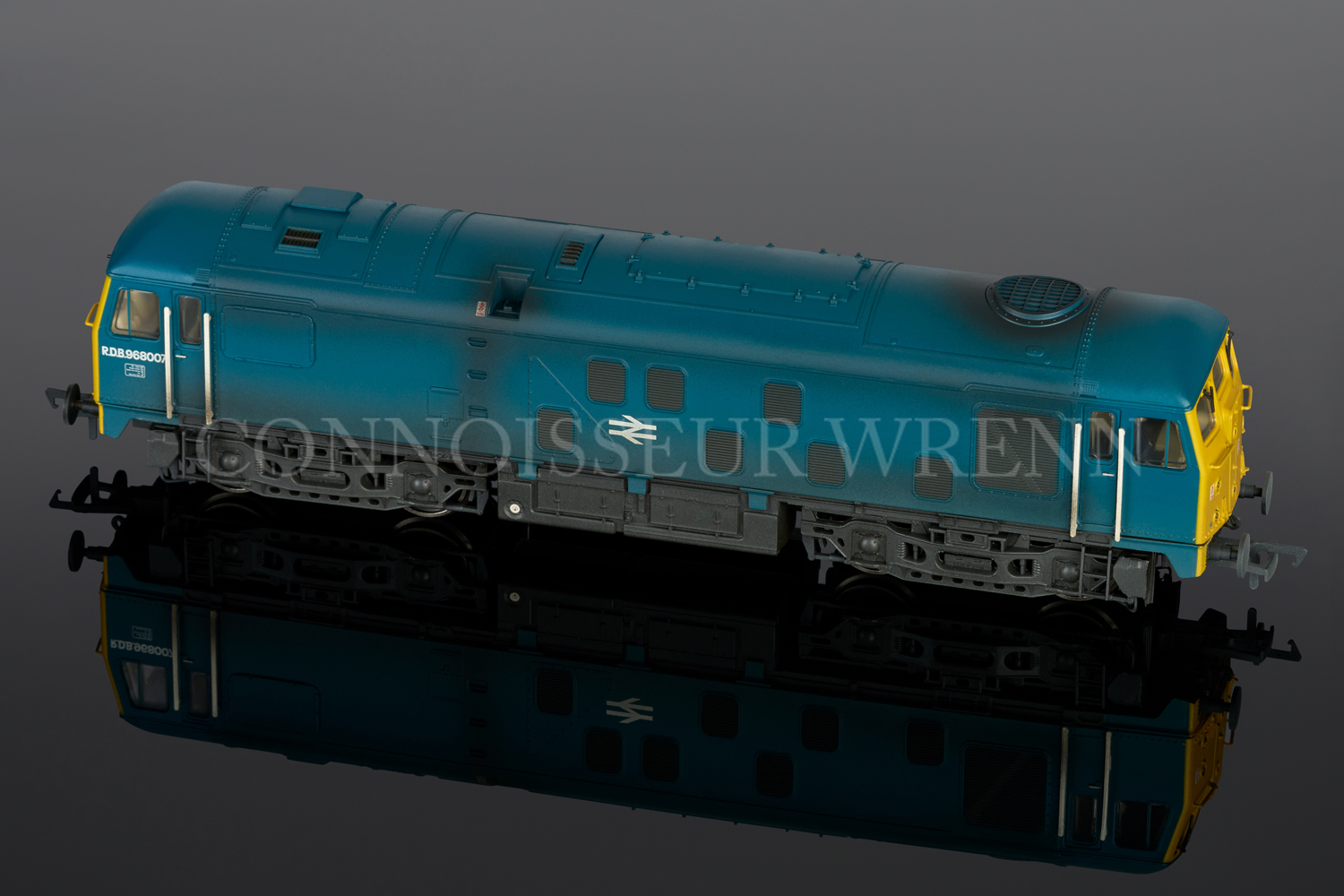 Bachmann Class 24 Diesel BR Blue Weathered Model Zone Exclusive 32-425W - Image 2