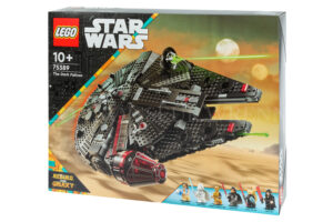 LEGO® Star Wars The Dark Falcon Starship vehicle model 75389
