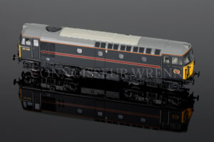 Heljan Railways BR Intercity Class 33 33108 Frogonset livery model 3350