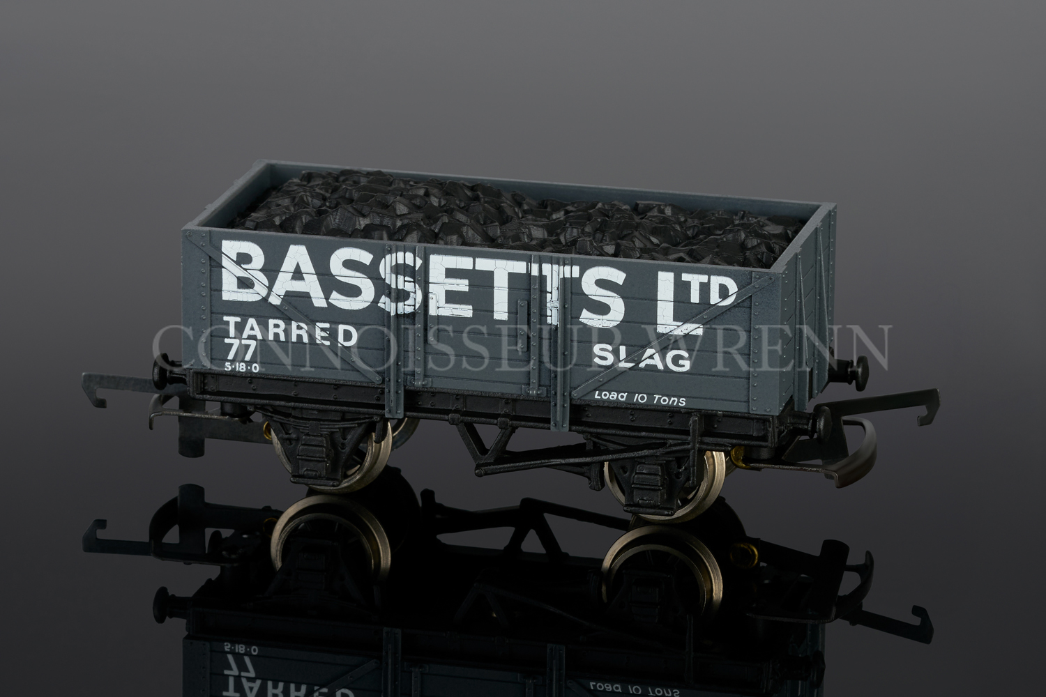 Wrenn BASSETTS Ltd alternative Plank Wagon with Load Rolling Stock W5074 - Image 2