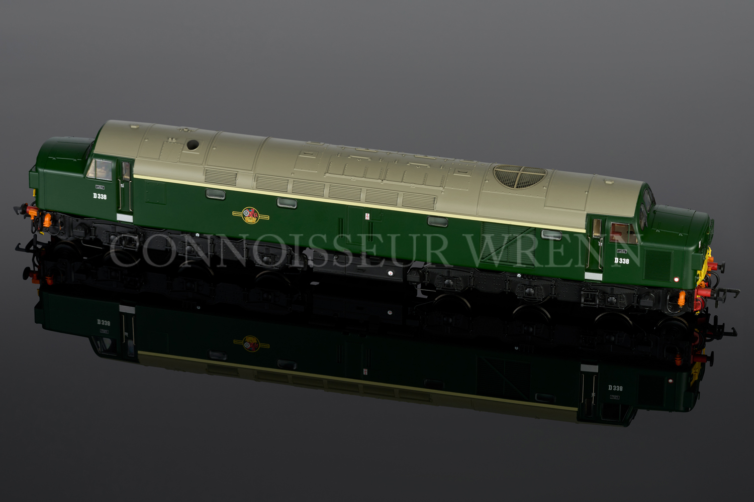 Bachmann DCC fitted Class 40 Diesel D338 BR GREEN SMALL YELLOW PANEL 32-483