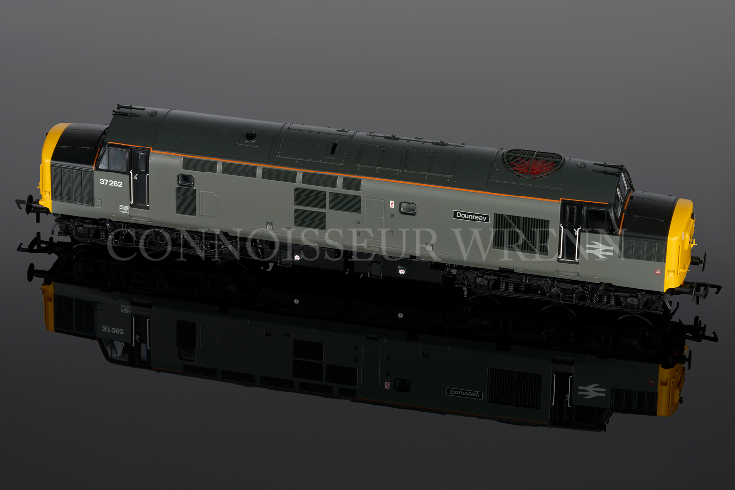 Bachmann DCC fitted Class 37/0 BR Engineers Grey 37262 Dounreay model 35-311 - Image 2