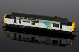 Bachmann DCC ready Class 37/4 Sir Murray Morrison Railfreight Metals Sector 35-337