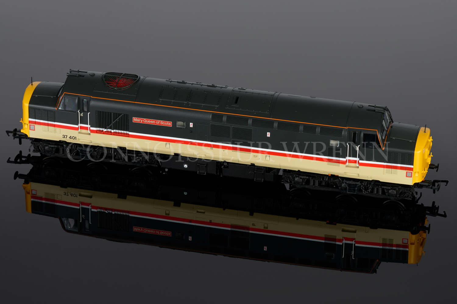 Bachmann DCC fitted Class 37/4 Mary Queen of Scots 37401 Intercity Mainline 35-336 - Image 2